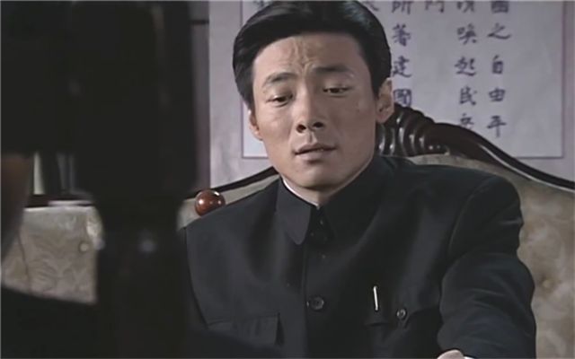李涯潜伏中最悲情的人物尊龙凯时人生就是搏平台(图2)